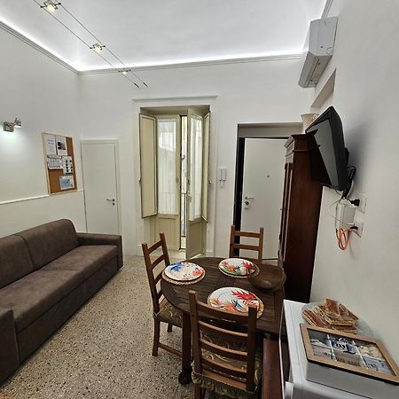 Grey House Apartments カターニア エクステリア 写真