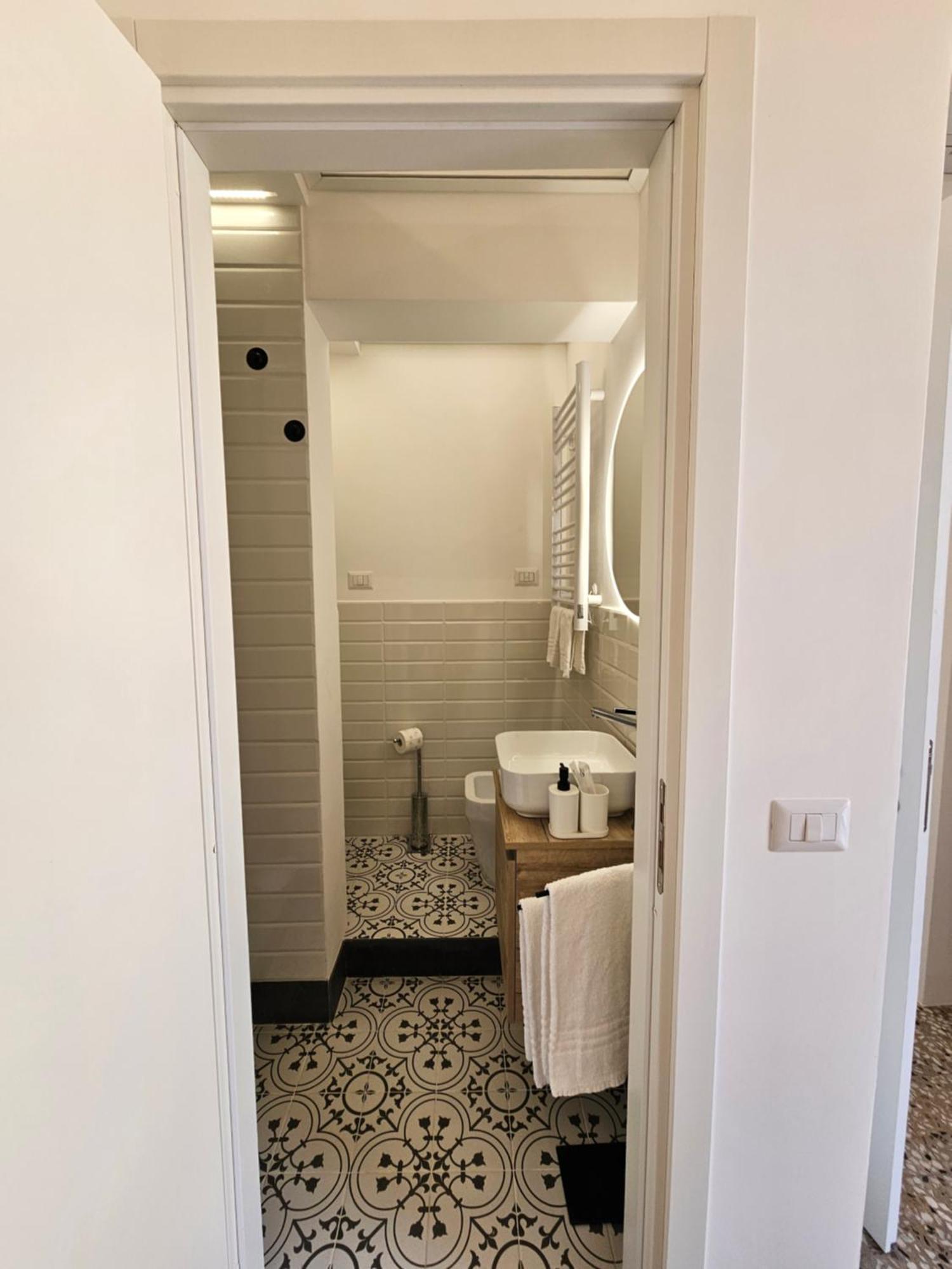 Grey House Apartments カターニア エクステリア 写真