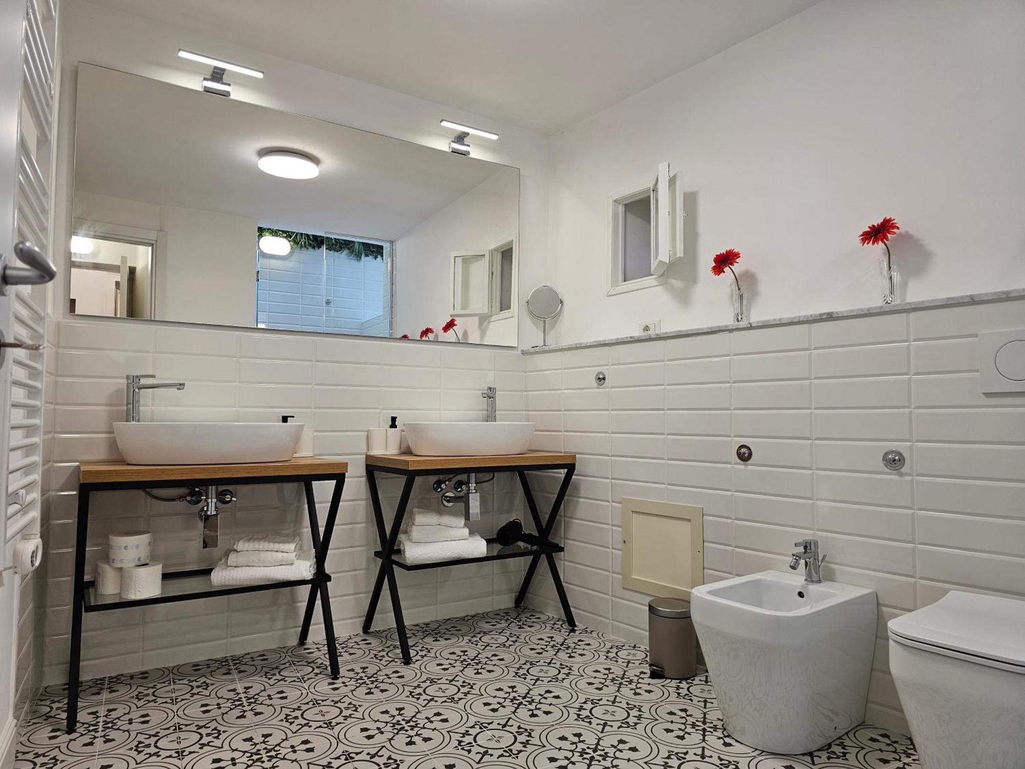 Grey House Apartments カターニア エクステリア 写真